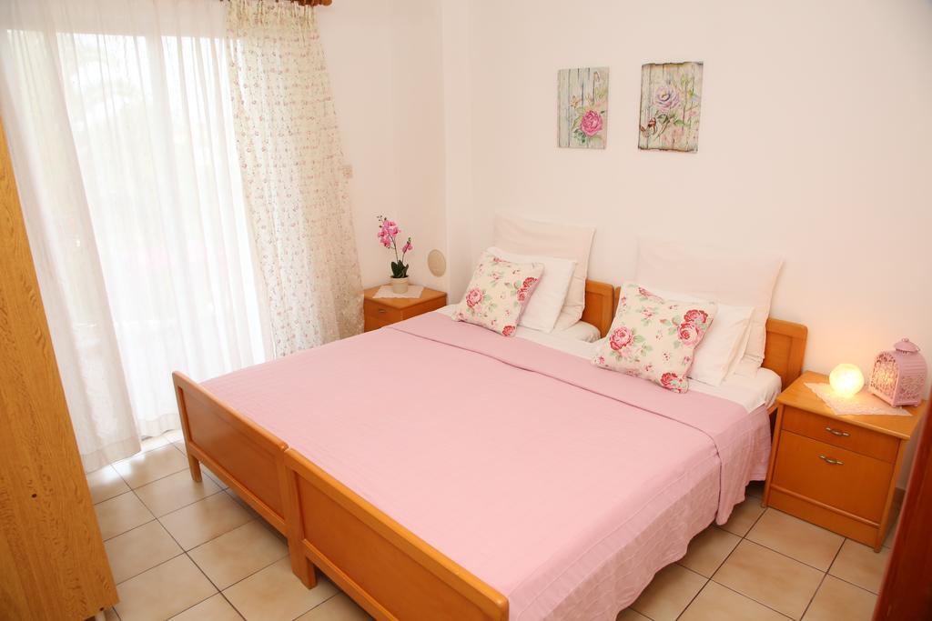 Kastoria Hotel Apartments Chaniotis Quarto foto